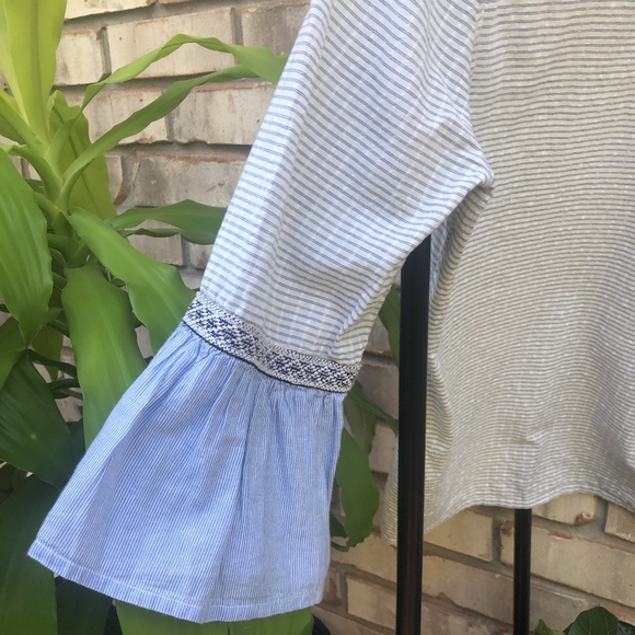 Boho Top with Flare Sleeves - Picture 3 of 4